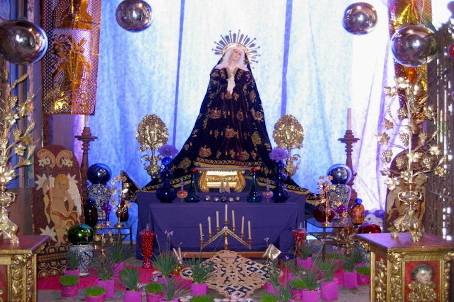 El Altar de Dolores: Simbología Oculta y Tradición Virreinal 2